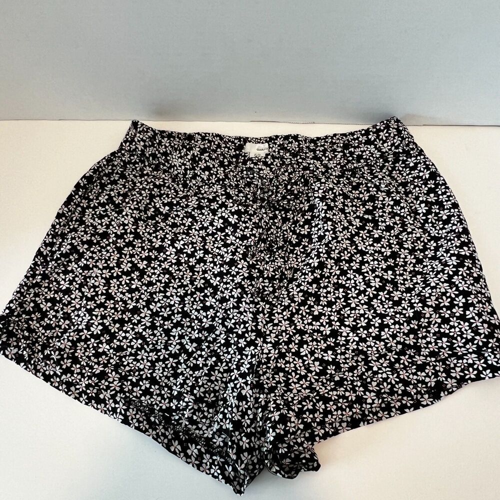 Garage floral shorts - size extra small